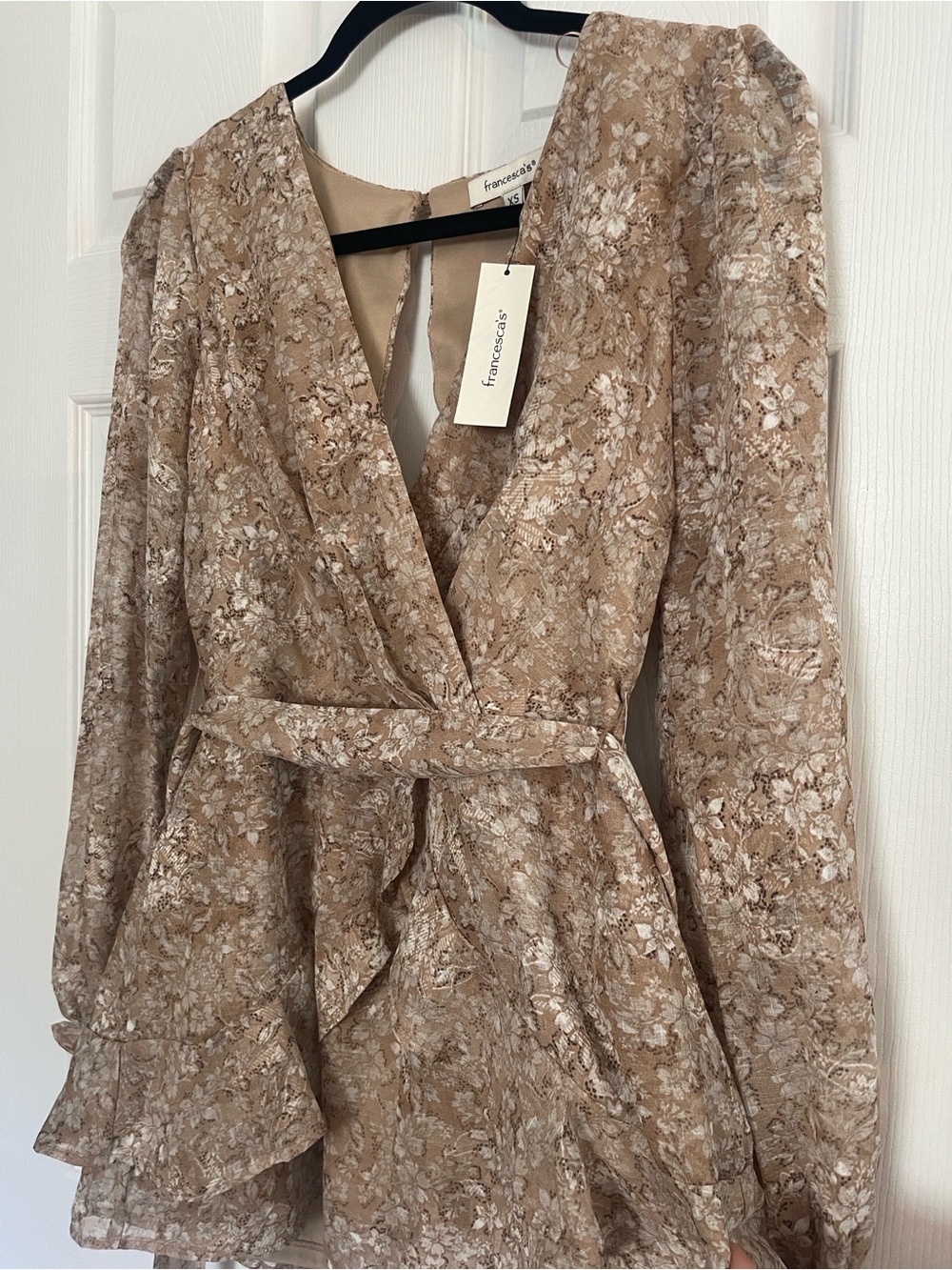 NWT Francesca's Cathy Long Sleeve Floral Romper